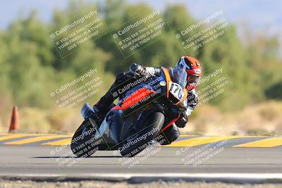 media/Nov-06-2022-SoCal Trackdays (Sun) [[208d2ccc26]]/Turn 7 Set 1 (1050am)/